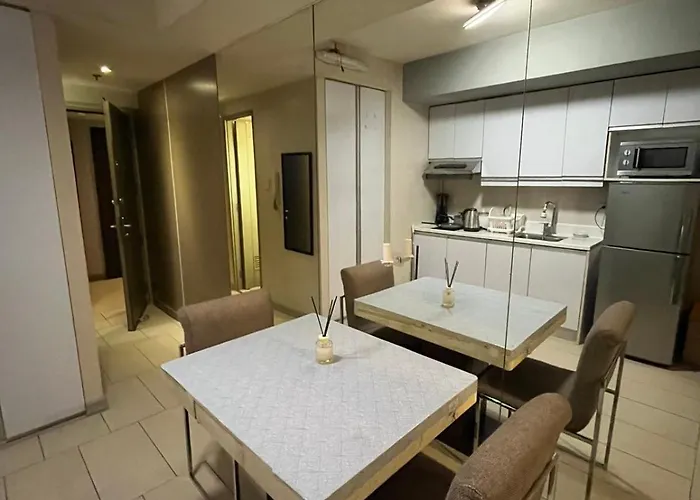 Antel Residences 2212 *